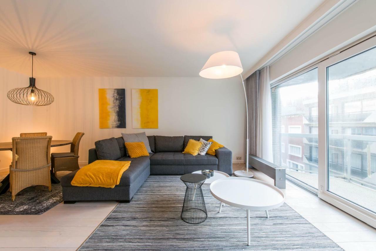 Yellow Knokke-Heist Exterior foto